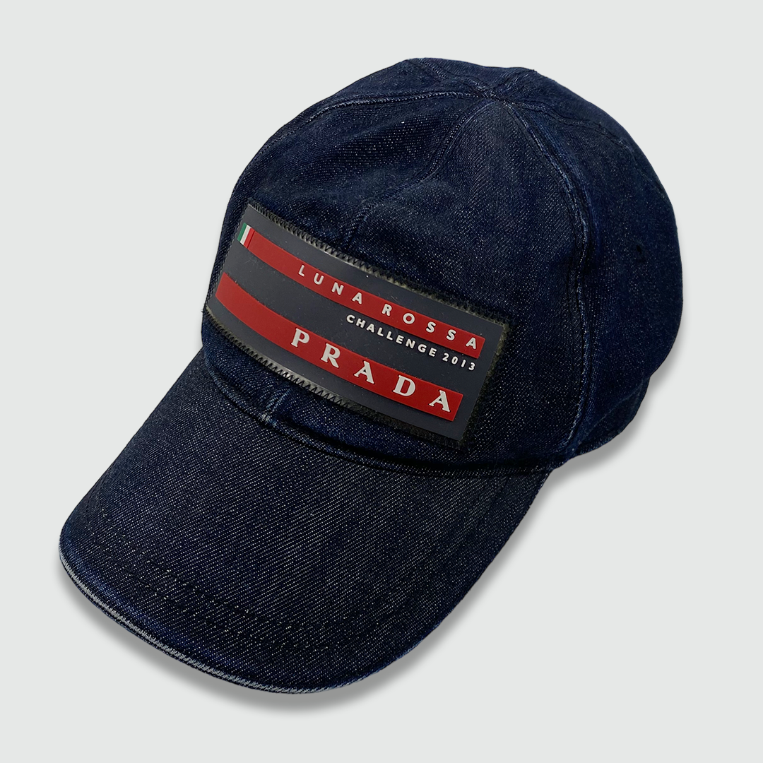 Prada luna cheap rossa cap