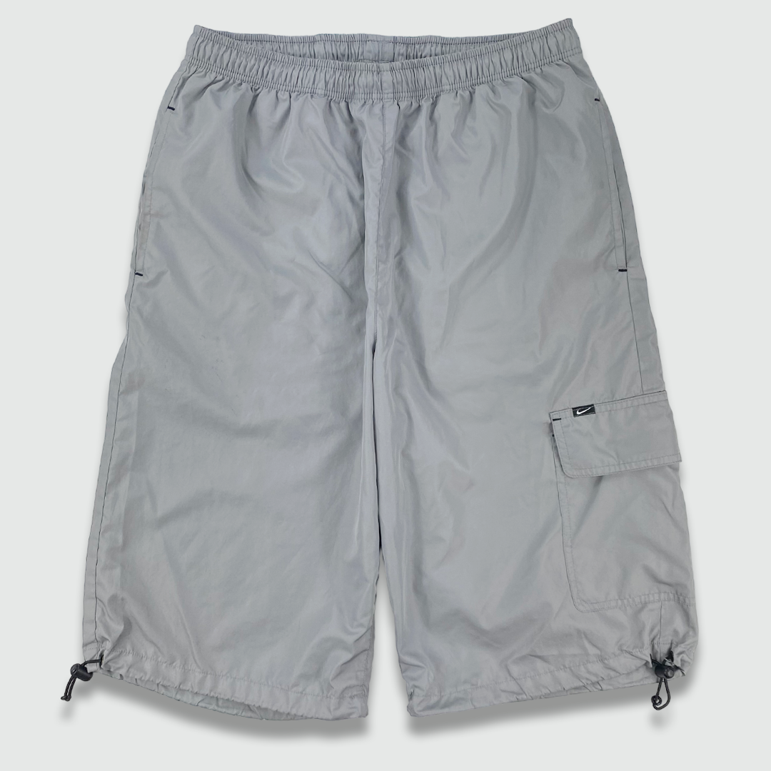 パンツ 90~00s NIKE nylon cargo shorts clima-fit 00s NIKE Clima-Fit Cargo Shorts (2002年製) | KOUHUKU