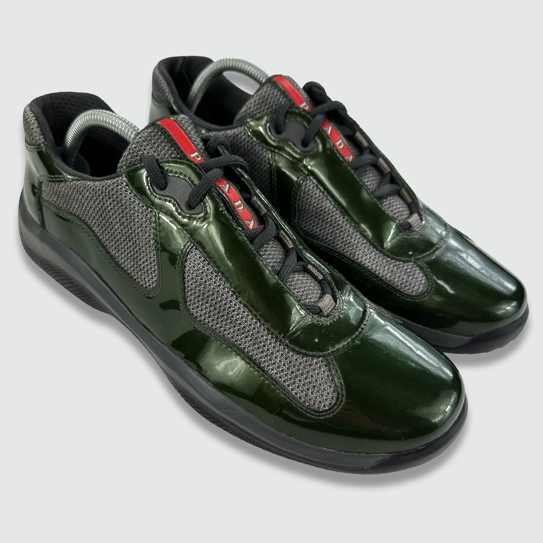 Prada Americas Cup (UK 9) – PASTDOWN