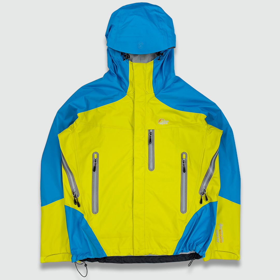 stussy×lowe alpine GORE-TEX Shell Jacket Stussy x Lowe Alpine Gore-Tex Jacket (L) – PASTDOWN