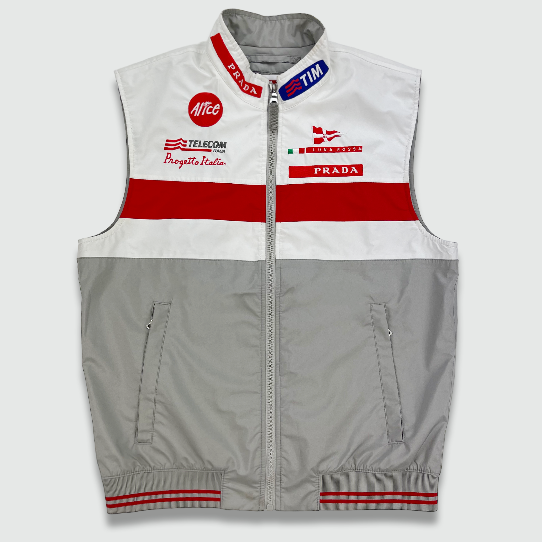 neighbour | . LUNA ROSSA nylon vest 2018年にプラダスポーツの