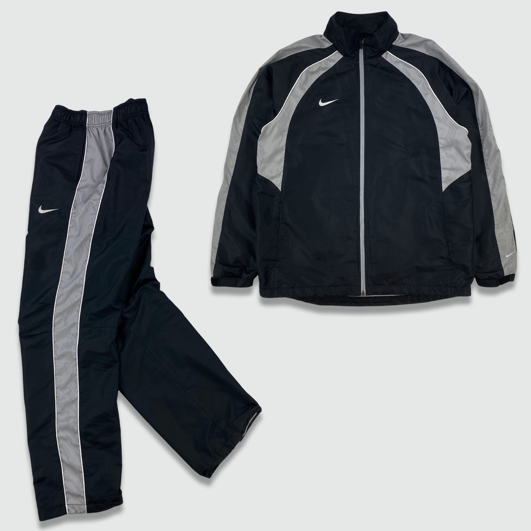 Nike tracksuit outlet nylon