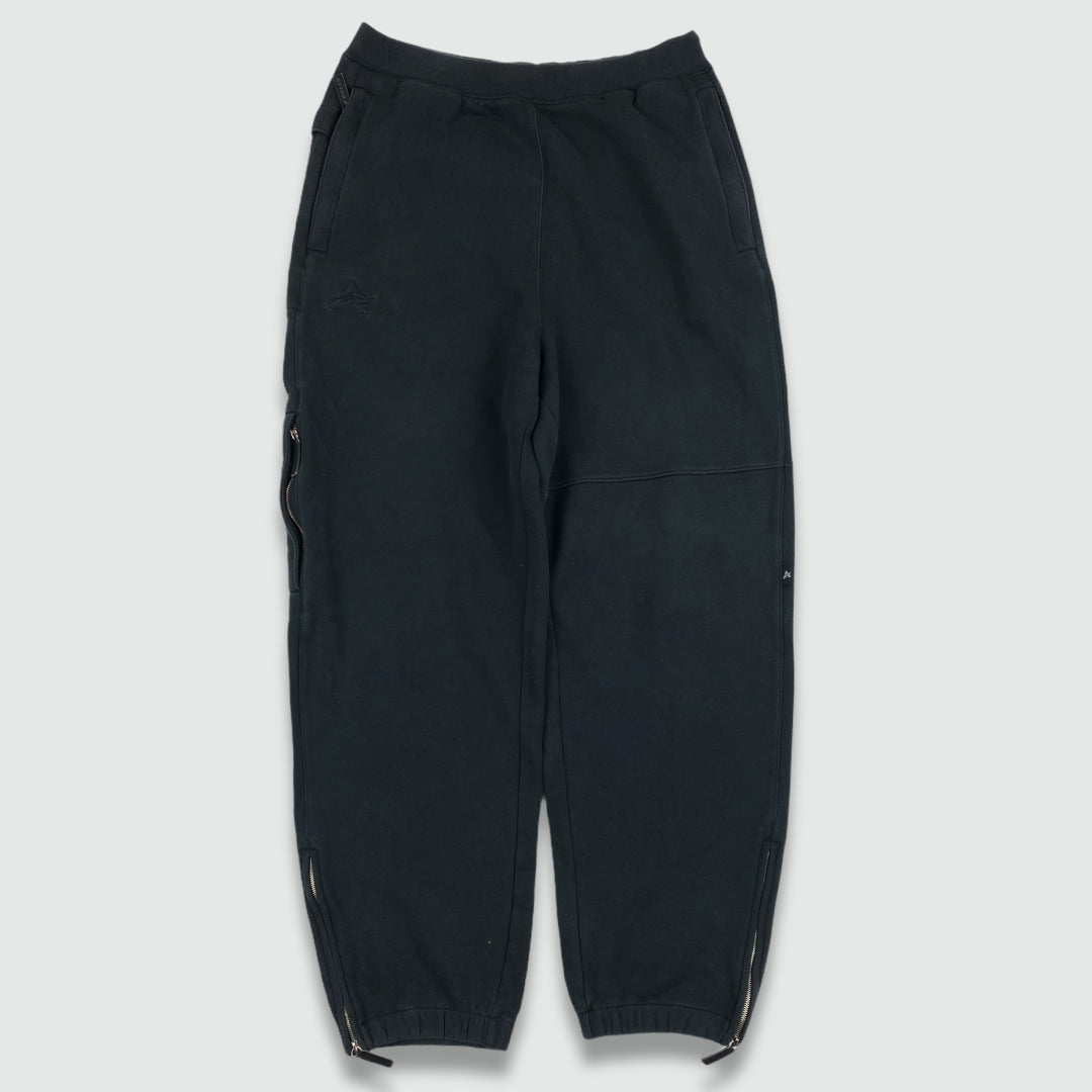 Avirex Cargo Joggers (L) – PASTDOWN