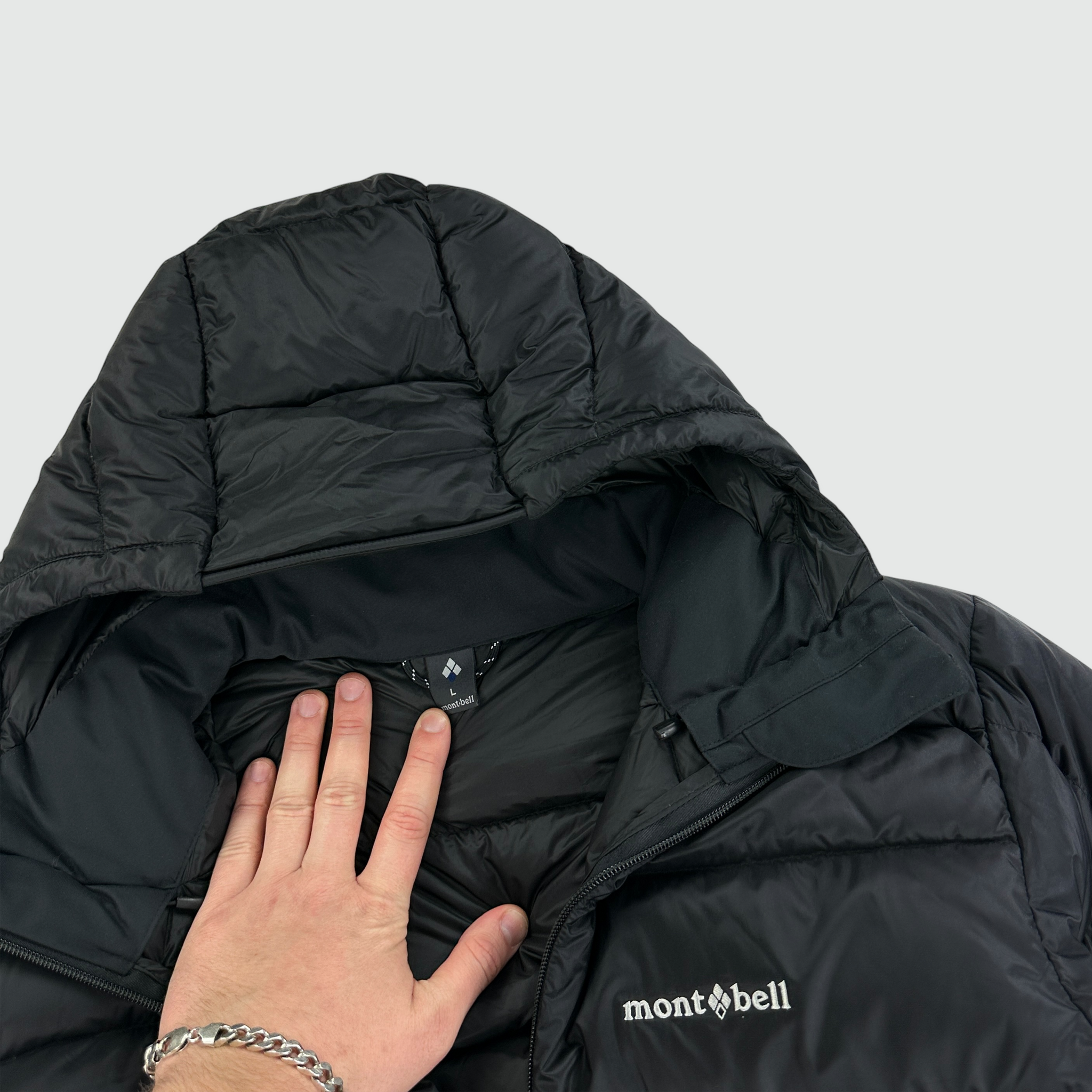 Montbell Puffer Jacket (L)