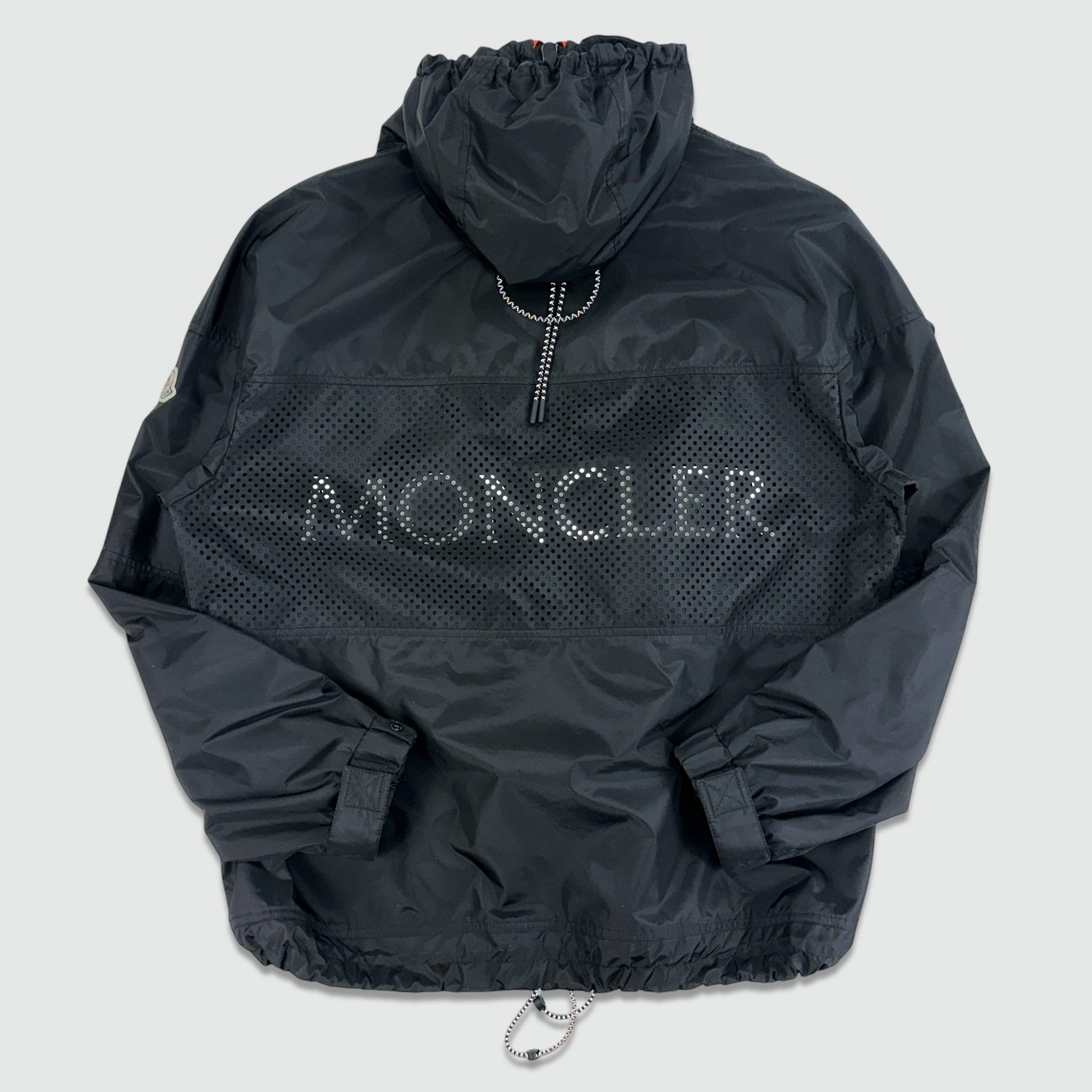 Moncler Technical Nylon Jacket (L) – PASTDOWN Moncler Technical Nylon Jacket (L) – PASTDOWN