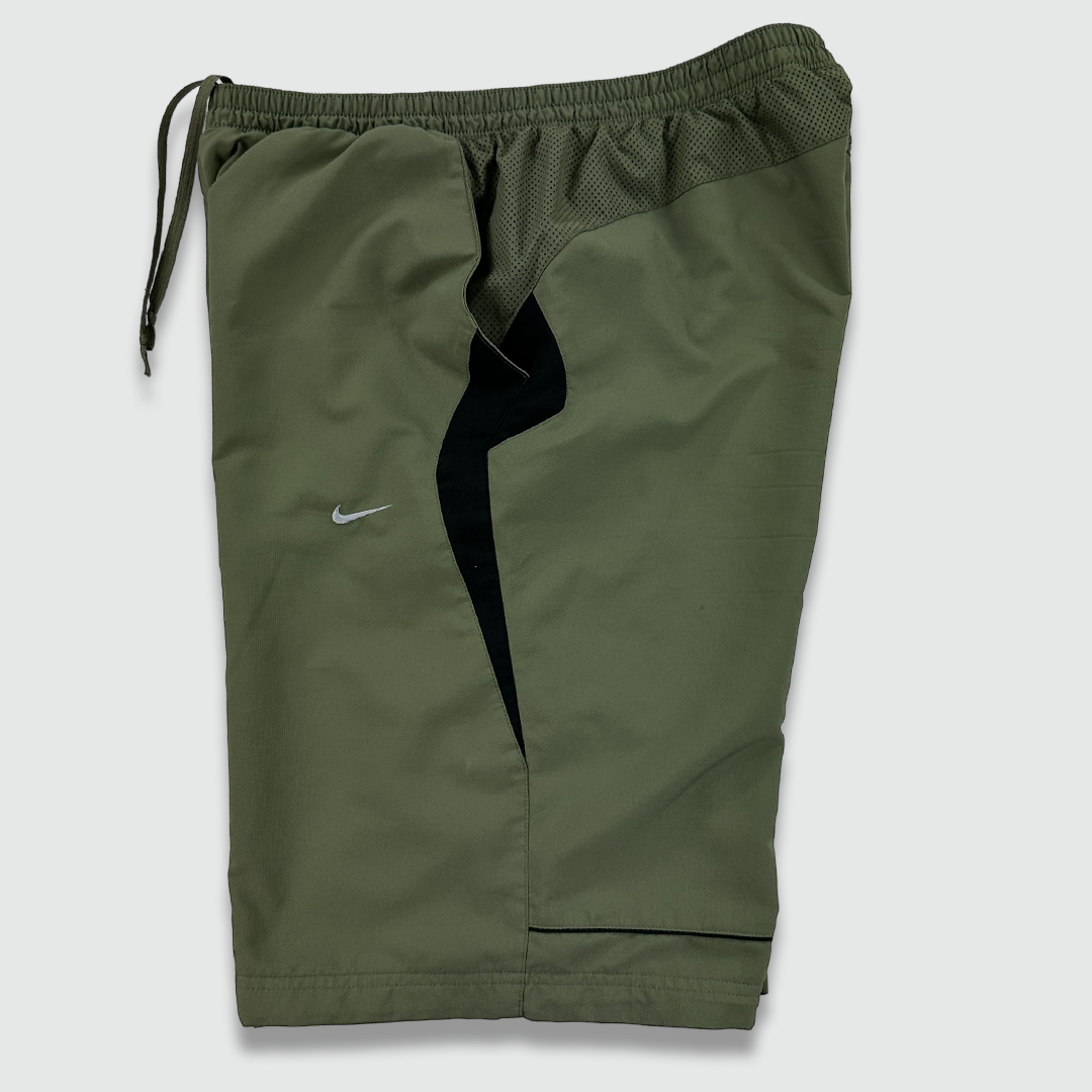 Nike Shorts (L)