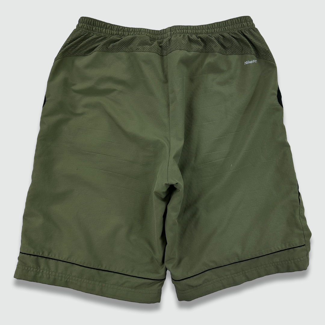 Nike Shorts (L)