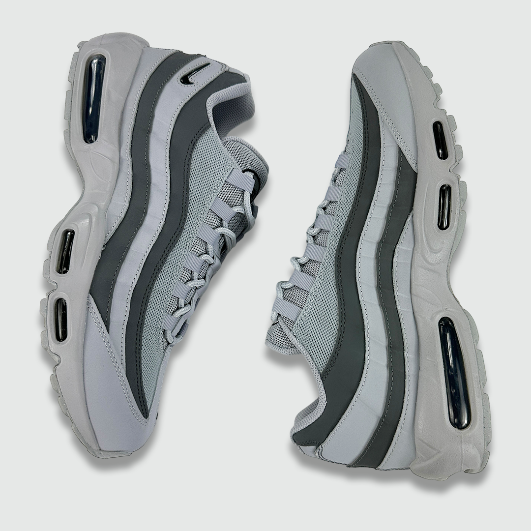 Nike Air Max 95 (UK 11)