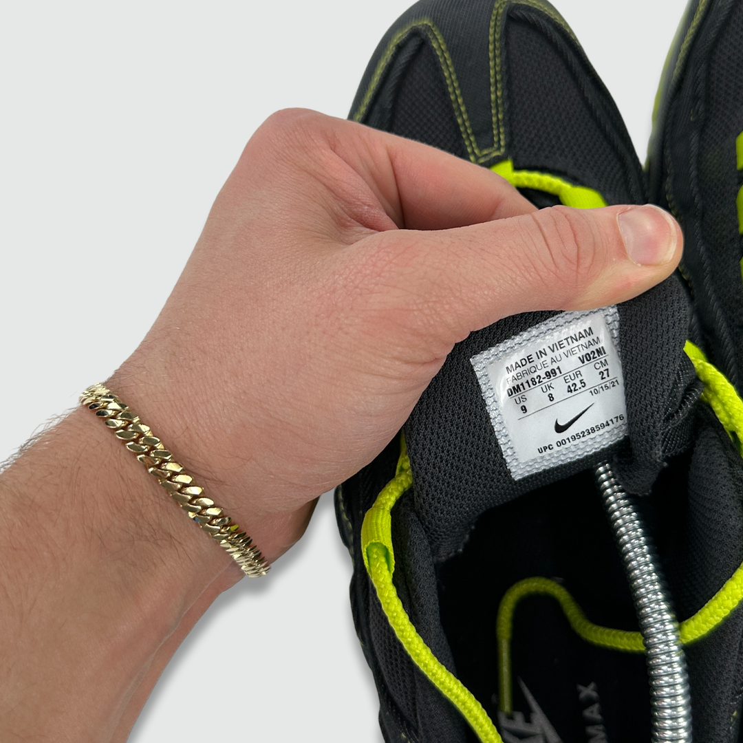 Size 4 air max 2025 27