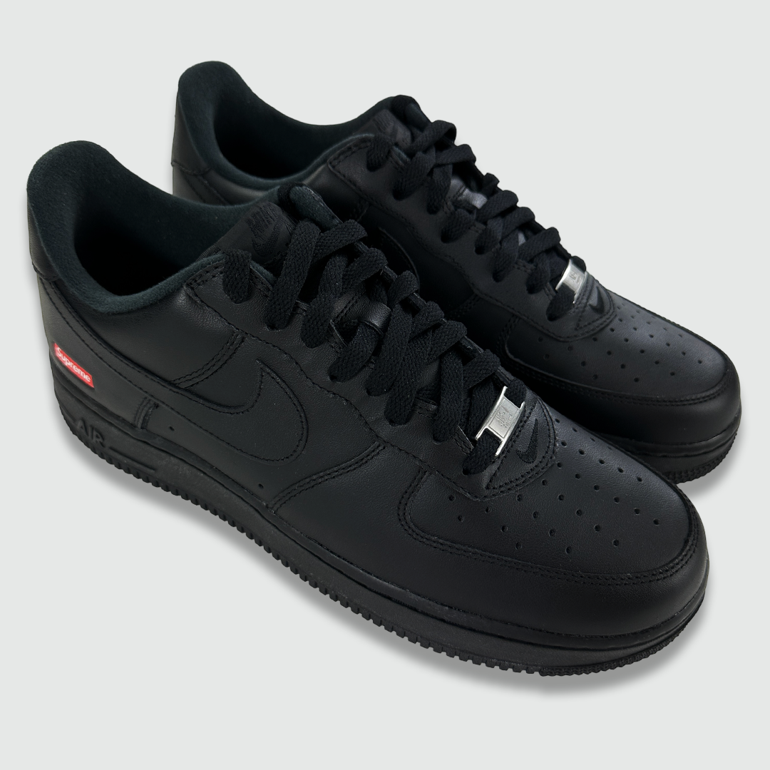 Nike Supreme Air Force 1 (UK 9) – PASTDOWN