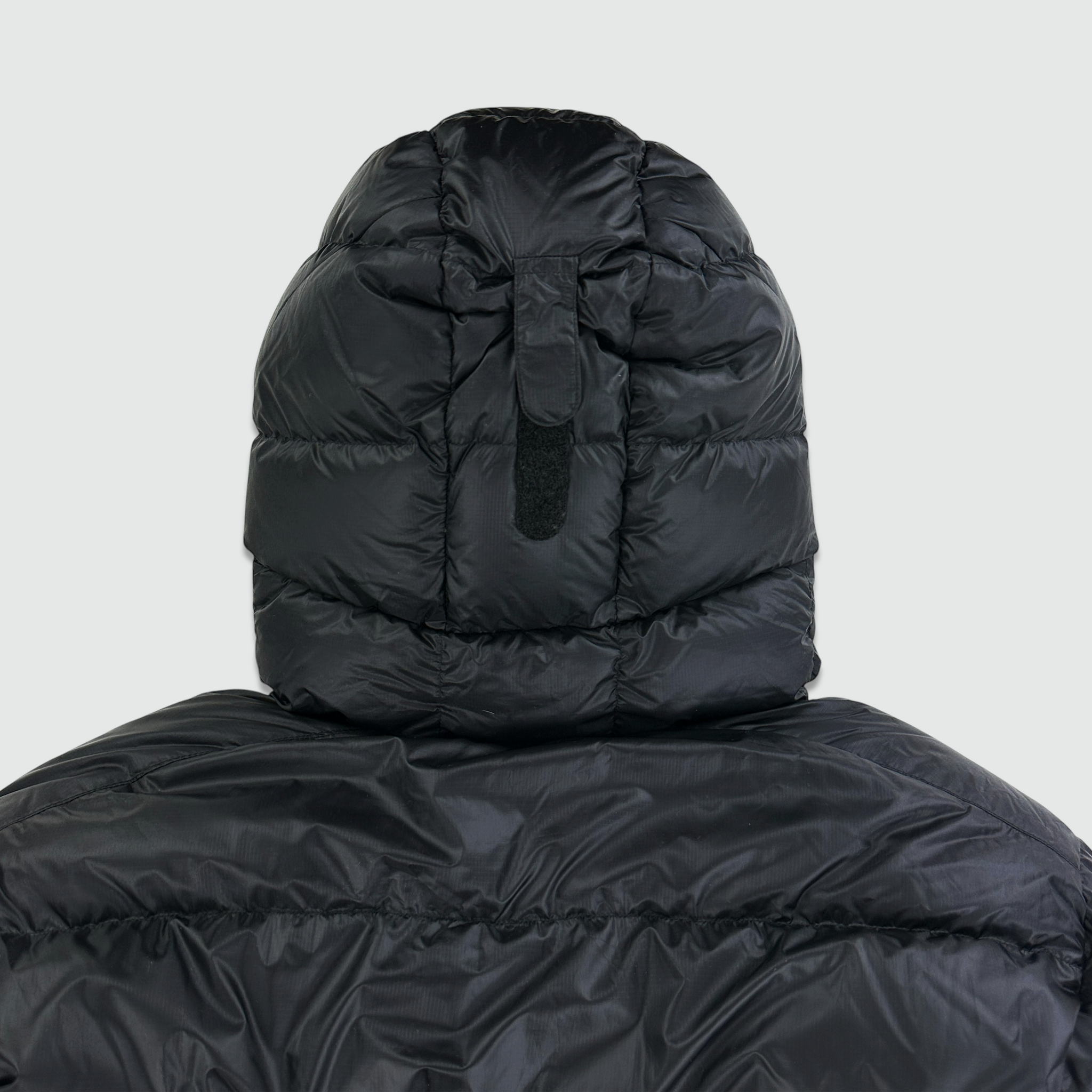 Montbell Puffer Jacket (L)