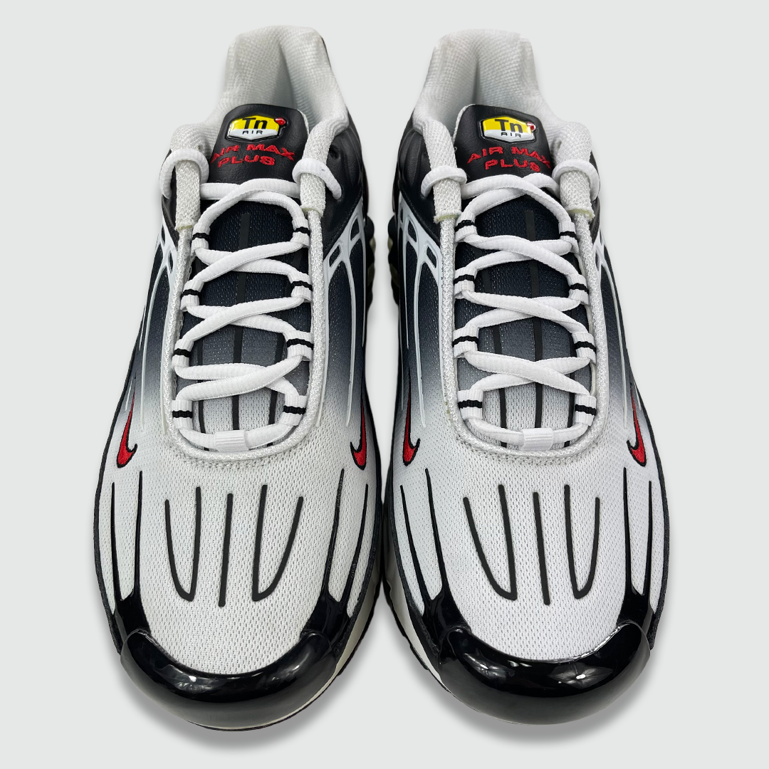 Nike TN 3 (UK 9.5)