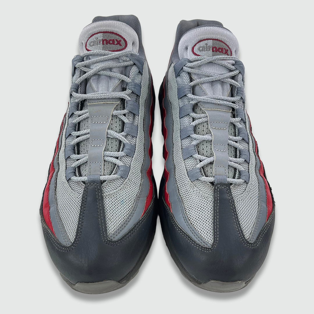 Nike Air Max 95 (UK 9)