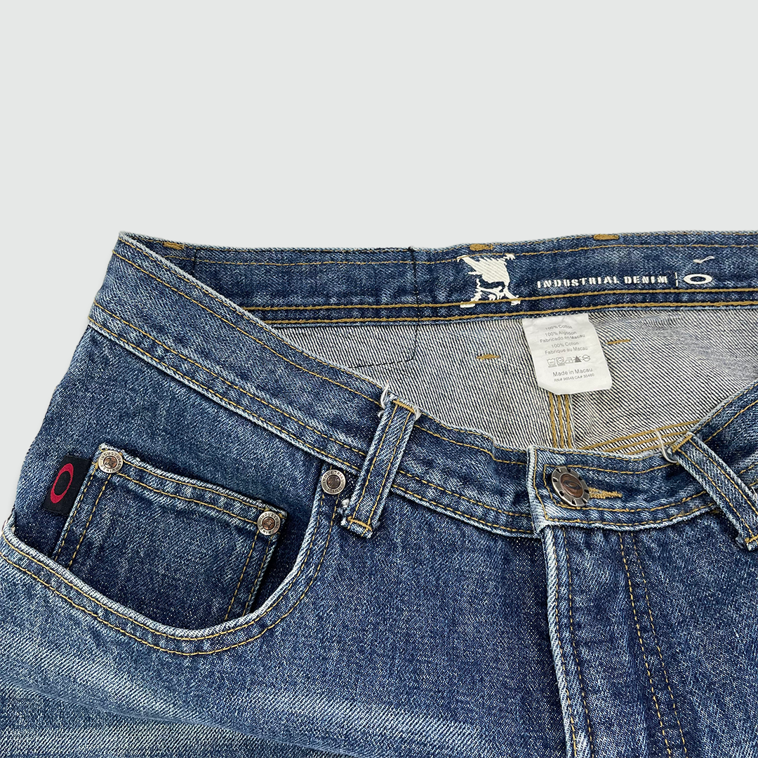 Oakley Jeans (W32 L30)