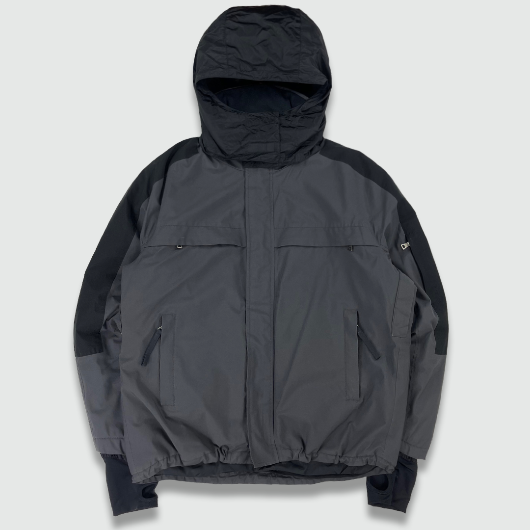 Prada Sport Gore-Tex Jacket (L) – PASTDOWN Prada Sport Gore-Tex Jacket (L) – PASTDOWN