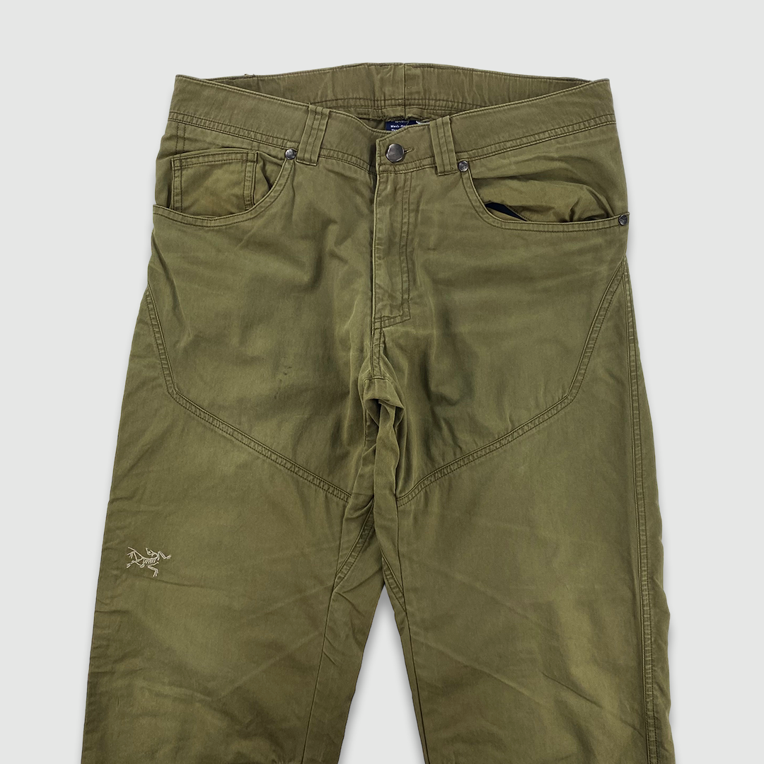 Arc’teryx Trousers (W32 L32)