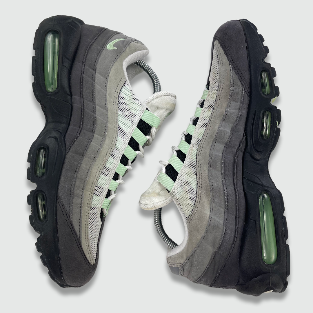 Nike Air Max 95 'Fresh Mint' (UK 8)