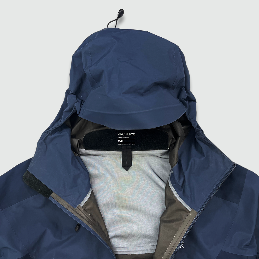 Arc'teryx Beta SL Hybrid Jacket (M)