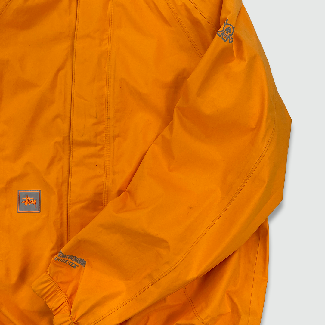 Stussy Afdicegear Gore-Tex Jacket (L) – PASTDOWN Stussy Afdicegear Gore-Tex Jacket (L) – PASTDOWN