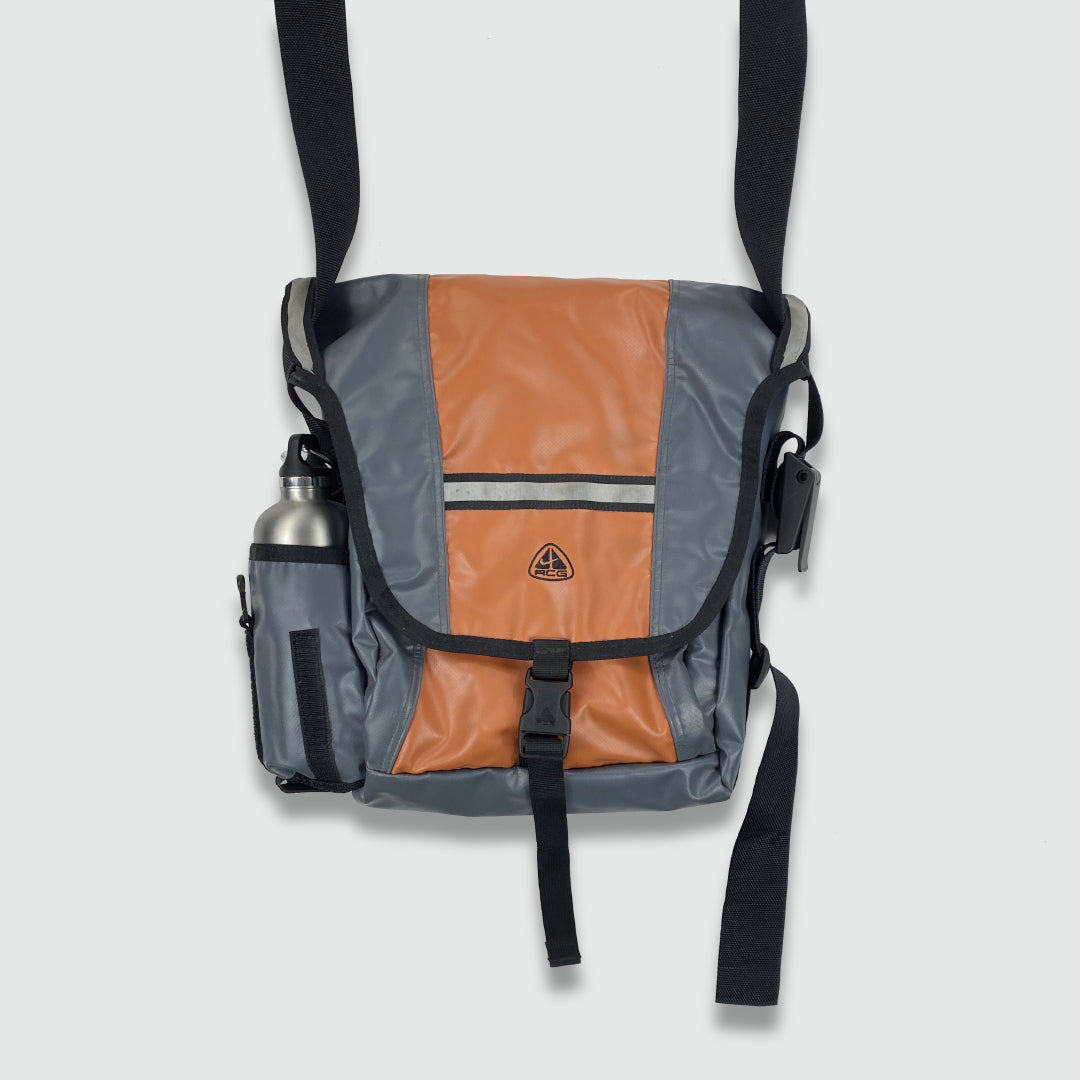 Nike ACG Technical Side Bag