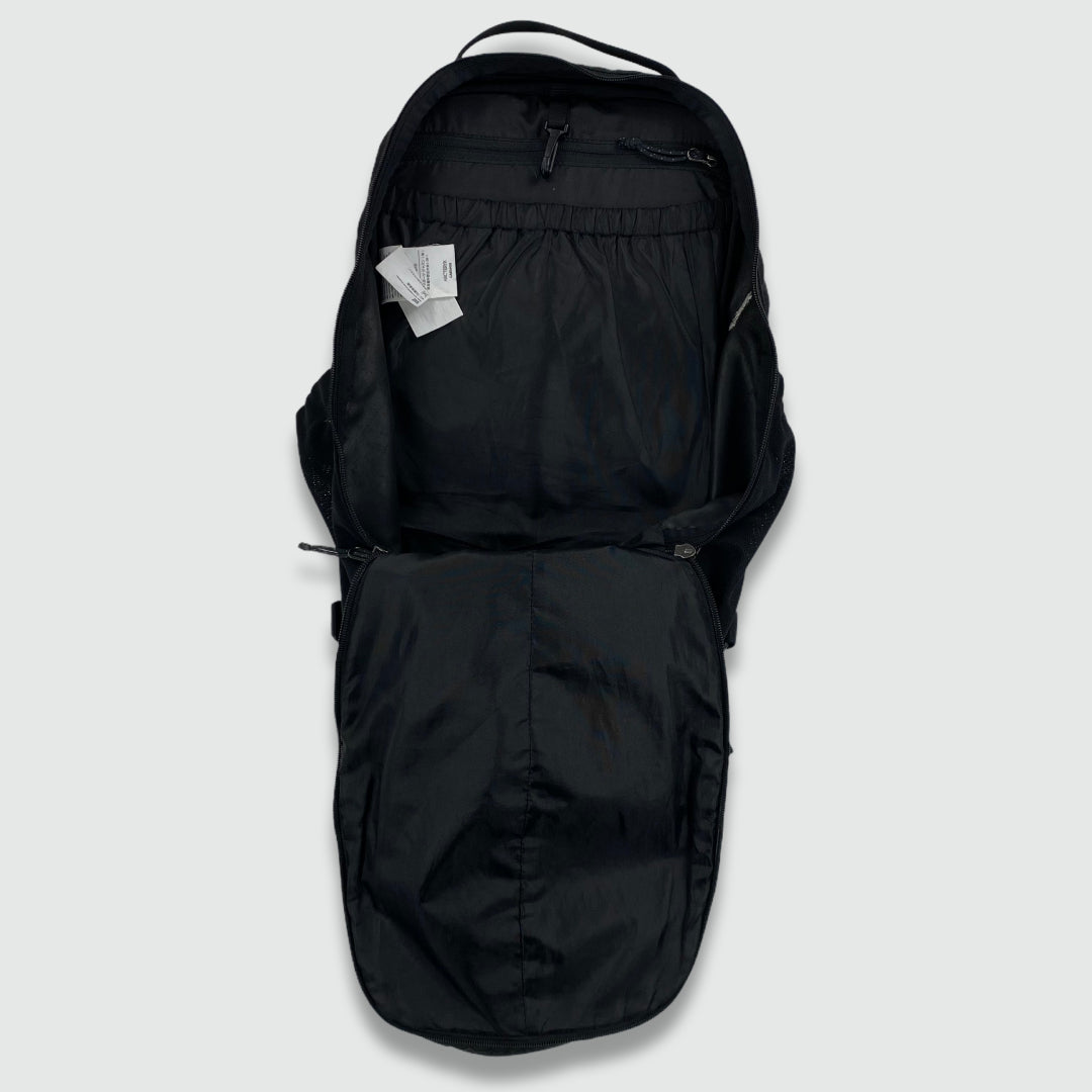 Arc'teryx Mantis 26 backpack