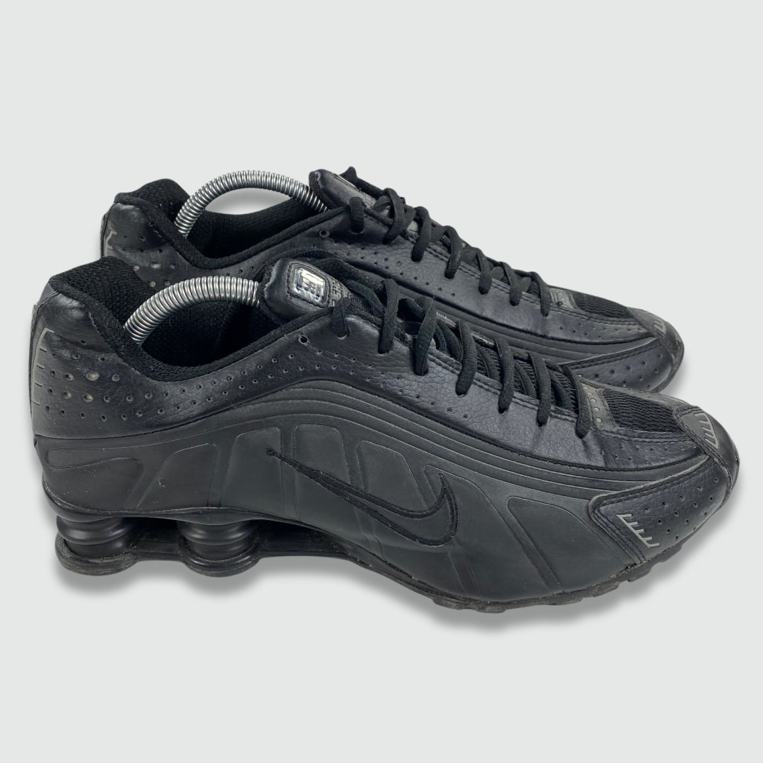 Nike Shox R4 (UK 9)